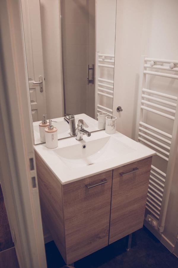 Lebeaubrun_ Hypercentre_ Duplex Apartment อองบวส ภายนอก รูปภาพ